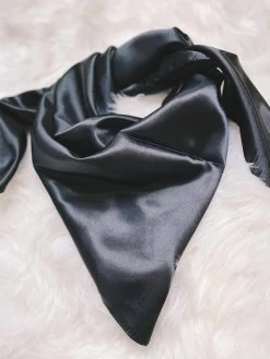 Wynonna Wild Rag - Black